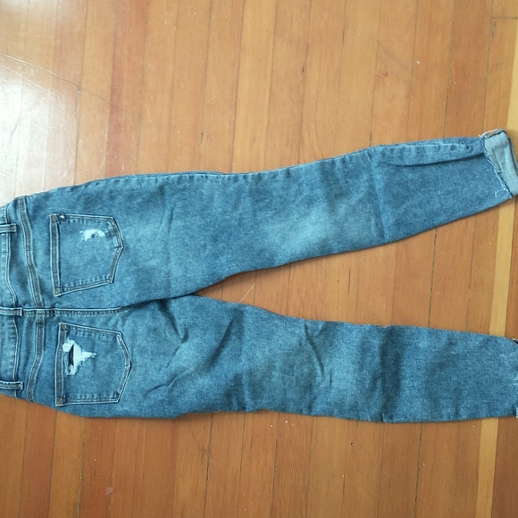 Maurices high rise ripped jeans - Picture 2 of 2